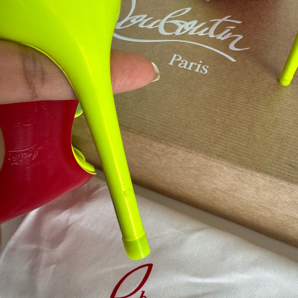 CHRISTIAN LOUBOUTIN *NEW* Neon Green Heels with Box & Dust Bag - Picture 8 of 17